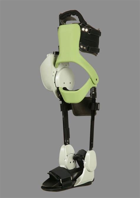 Toyota Robots Assist Paralyzed Patients In The Rehabilitation Of Their