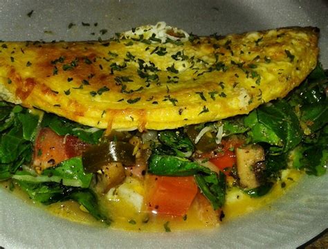 Turkey bacon real bacon is hard to pass up, but in pursuit of weight loss, many opt for turkey bacon. Turkey bacon and veggie omelette with Mexican shredded ...