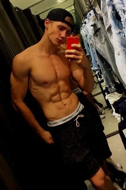 Shirtless Male Athletic Muscular Beefcake Hunk Frat Jock Selfie Photo