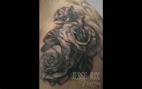 Gray And Black Roses By Jesse Rix Black And White Rose Tattoo Black