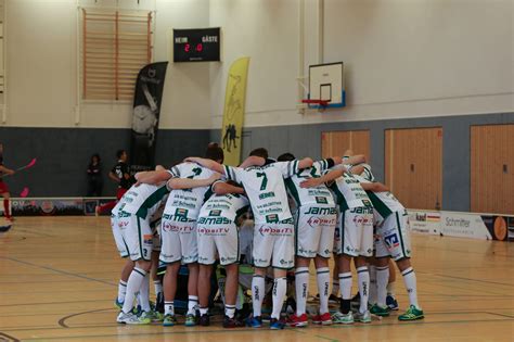 Dieser mann spielt mit ihnen und ihren gefühlen. Bundesligateam will zu Hause ersten Sieg holen - DJK ...
