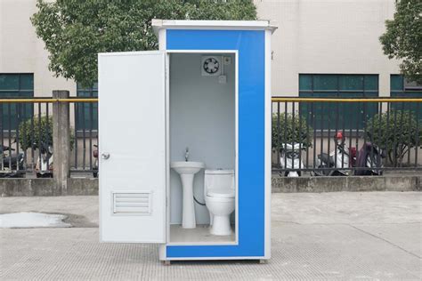 Square Frp Bio Toilet For Constructionindustrial Site No Of