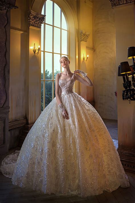 15 Statement Princess Wedding Dresses Fit For A Modern Regal Bride