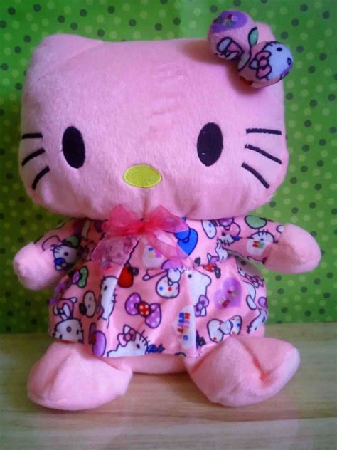 Gambar pink hello kitty clipart best. Jual Boneka Hello Kitty Ukuran Sedang warna Pink Muda