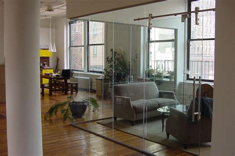 Single Glazed Frameless Glass Partitions And Walls Avanti Systems Usa