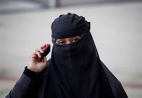 Muslim Officers Allowed To Wear Burka On Duty Says West Midlands Police Uk News Uk
