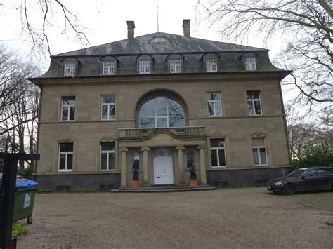 Altenzentrum haus vogelsang am vogelsang 14 42929 wermelskirchen. Redaktion Emons: Ein Haus mit Geschichte: Ein Zeitsprung ...