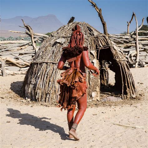 the himba tribe of namibia and issue relating to photography namibie africaine culture