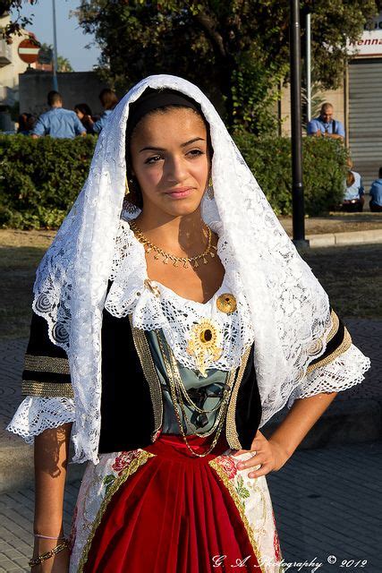 Canon 2037 202 Traditional Outfits Italian Costume Folk Clothing