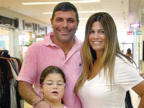 שופט ליגת העל בכדורגל שגיא ברמן עובר הליך לשינוי מין ומשנה את שמו לספיר. השיחה: אנדי וורהול בתל-אביב - גלובס
