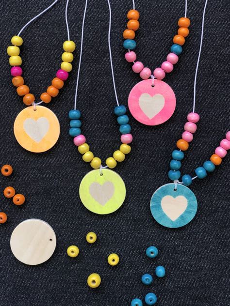 Easy Mothers Day Diy T Necklace Craft For Mom