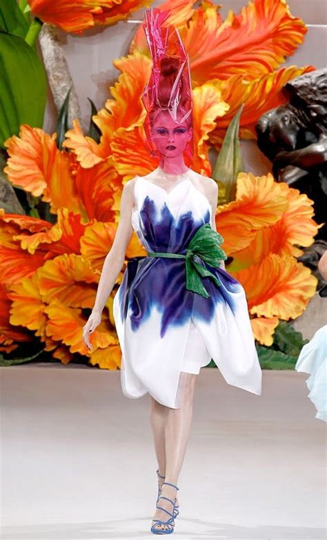 John Gallianos Autumn Winter Flowery Dress Collection Christian