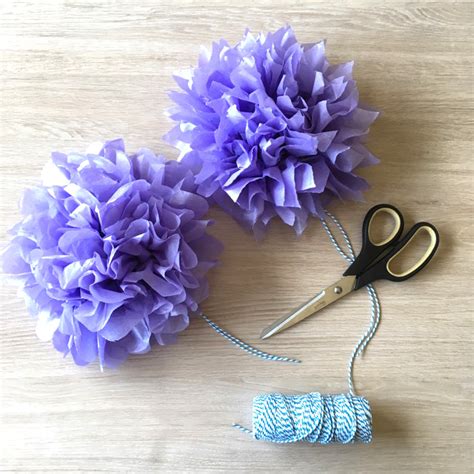 How To Make Diy Mini Tissue Paper Flowers For Party Decorations Hello