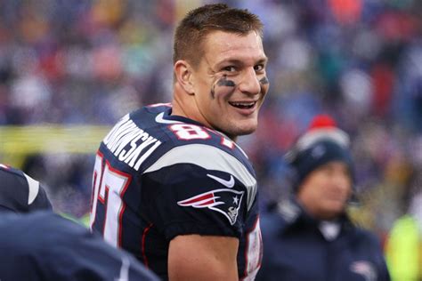 Patriots Give Rob Gronkowski 5 Million Reasons To Stay Healthy