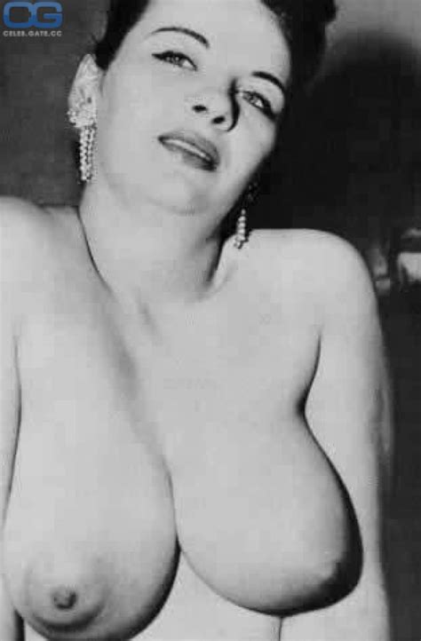 Yvonne Delarosa Nackt Nacktbilder Playboy Nacktfotos My Xxx Hot Girl