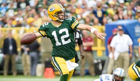 Aaron Rodgers Made One Of The Greatest Throws In Nfl History And Nobody