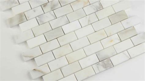 Msi Calacatta Gold Mounted 1 X 2 Marble Subway Tile In White