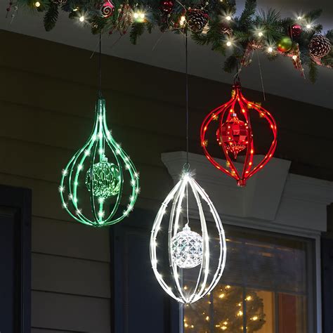 The Outdoor Led Christmas Ornament Finials Hammacher Schlemmer