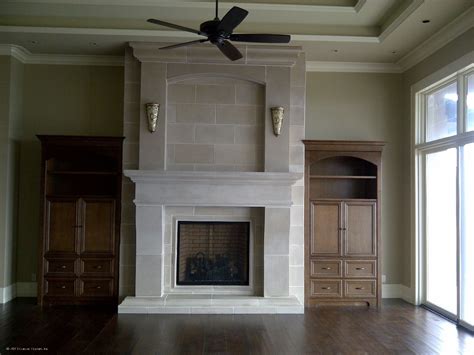 Une haute cheminée en pierre? Image result for floor to ceiling cast stone fireplaces ...