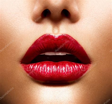 Labios Sensuales Belleza Maquillaje De Labios Rojos — Foto De Stock 29984039 — Depositphotos