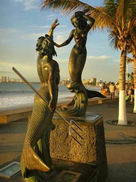 Beautiful Mermaid Statues Beautiful Mermaids Statue