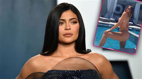 kylie jenner photoshop fail reality star deletes over edited pic j 14