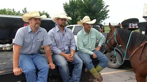 Group Of Oklahoma Cowboys Come Together To Rescue Livestock From Floods