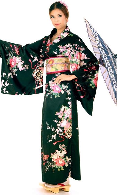 Elegant Japanese Kimono Kimonos And Yukatas Lionellanet