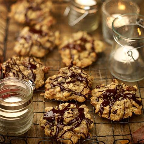 Make this season's cookie collection your best ever! 8 of the best cookie recipes - Good Housekeeping