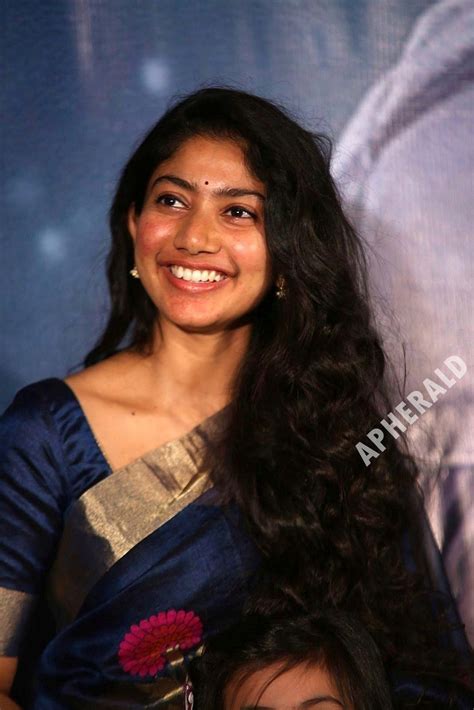 Sai pallavi for jfw magazine. Actress Sai Pallavi Latest Blue Colour Saree Photos