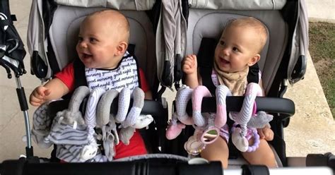 'anyone can change their body. Enrique Iglesias and Anna Kournikova Family Pictures ...
