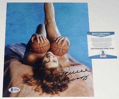JEANIE BUSS AUTOGRAPHED 8X10 COLOR PHOTO LOS ANGELES LAKERS BECKETT