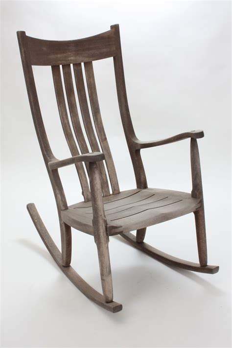 Austin weeks on seotud selle ettevõttega. Refinishing a Porch Rocker | Porch rocker, Rocking chair ...