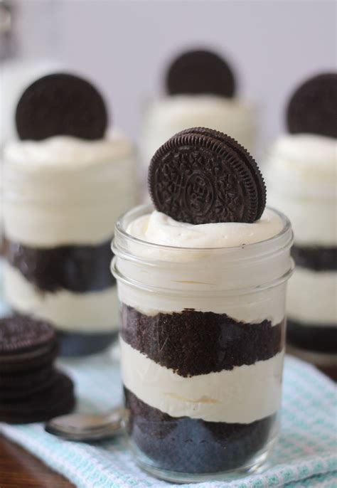 cool and creamy oreo parfaits confessions of a cookbook queen oreo recipes desserts dessert