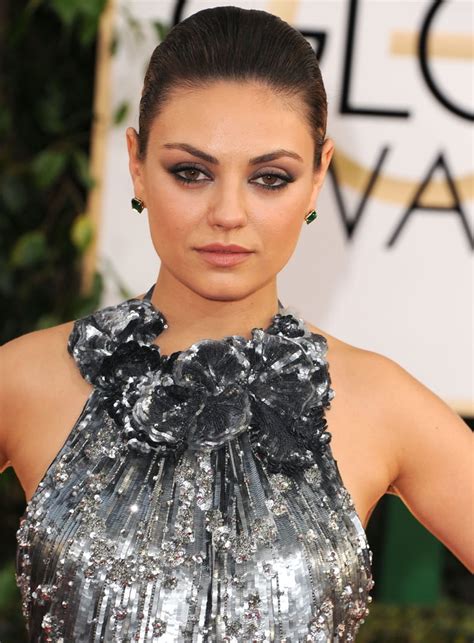 Mila Kunis Hair And Makeup Pictures Popsugar Beauty