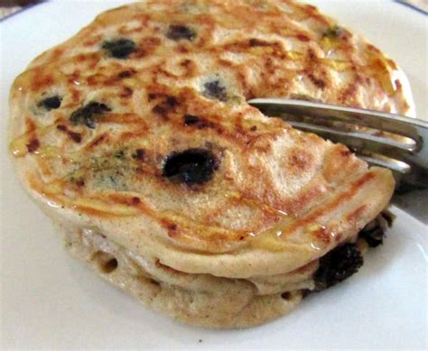 Add blueberries or chocolate chips to the pancake batter. Whole Wheat Greek Yogurt Pancakes - Hungry Hobby