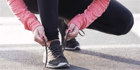 Ketahui 5 Tips Memilih Sepatu Lari Yang Berkualitas Aman Dan Nyaman