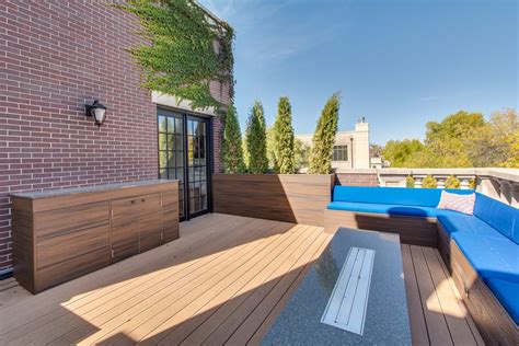 Lincoln Park Backyard And Rooftop Contemporary Deck Chicago By
