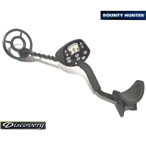 The discovery 3300 is the most advanced model of the series, and as a professional metal detector, it has the the bounty hunter metal detector is a vlf single frequency unit that operates at 6.6 khz. Metal Detector Bounty Hunter Discovery 3300 | eBay