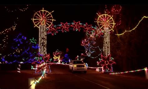 Visit The Largest Drive Thru Light Show In Oklahoma