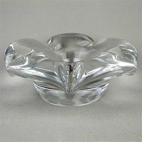Antique quezel art glass colored vase, sold for $2,500 via bruce kodner. Vintage DAUM Nancy France Art Glass Flower Dish Bowl from ...
