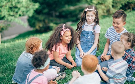 Como Ajudar As Crianças A Fazerem Novos Amigos Jully Camp