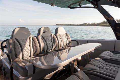 Center Console Boats By Midnight Express