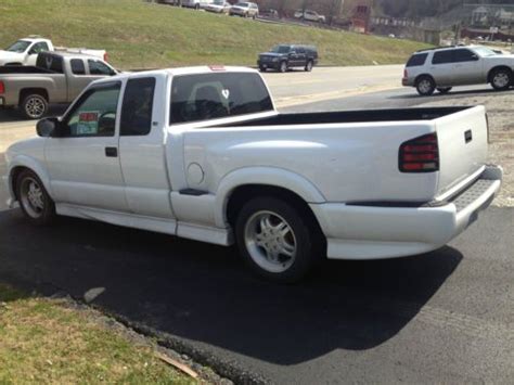 Purchase Used 2001 Chevrolet S10 Xtreme Extended Cab Pickup 3 Door 43l