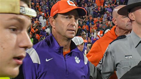 Clemson Football Returns To Top 10 In College Football Playoff Ranking