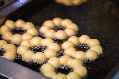 Baked mochi donuts (aka pon de ring) matcha crinkle cookies (soft and fudgy) mini basque. What Are Mochi Donuts? Everything About the Pastry & Where ...