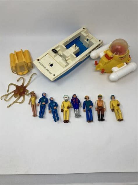 Vintage Adventure People Fisher Price Action Figure Toy Lot Boat