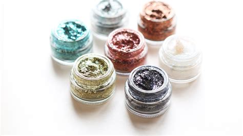 Youve Never Seen Glitter Makeup Like This Before Makeup You Need