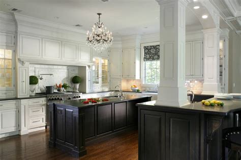 Whether you want inspiration for planning a white kitchen renovation or are building a designer kitchen from scratch, houzz has images from the. Black and White Kitchen Cabinets - Contemporary - Kitchen ...