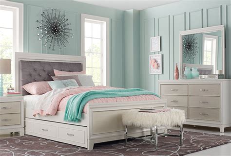 Bedroom sets take the hard part out of coordinating your bedroom furniture with one of coleman furniture's bedroom sets. Girls Bedroom Furniture: Sets for Kids & Teens